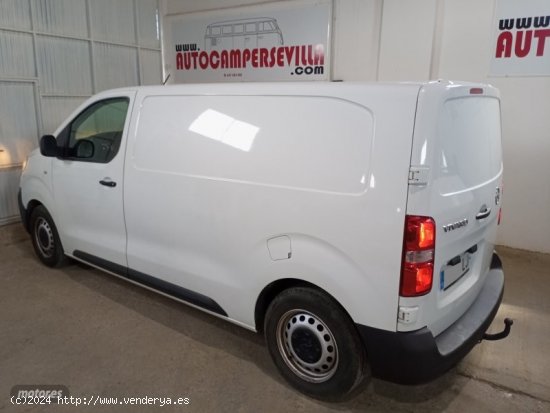 Opel Vivaro Standard Express M 1.5 Td 100CV M.P. DC de 2020 con 233.712 Km por 11.990 EUR. en Sevill