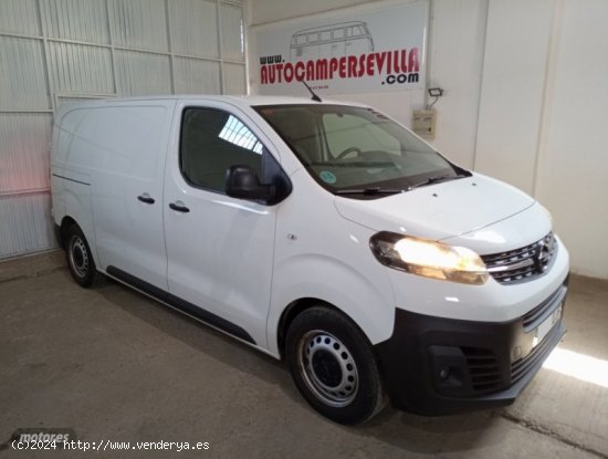 Opel Vivaro Standard Express M 1.5 Td 100CV M.P. DC de 2020 con 233.712 Km por 11.990 EUR. en Sevill