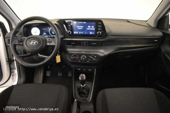 Hyundai i20 1.0 TGDI Klass 100 de 2023 con 14.523 Km por 19.700 EUR. en Madrid