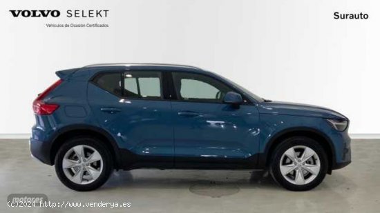 Volvo XC40 XC40 Core, B3 Mild hybrid, Gasolina de 2024 con 19.572 Km por 37.000 EUR. en Cadiz