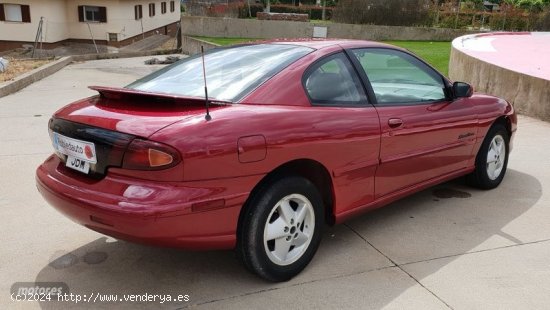 Pontiac Sunfire 2.2 de 1995 con 109.166 Km por 5.800 EUR. en Madrid