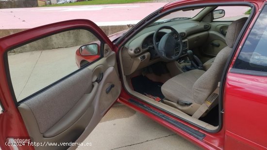 Pontiac Sunfire 2.2 de 1995 con 109.166 Km por 5.800 EUR. en Madrid