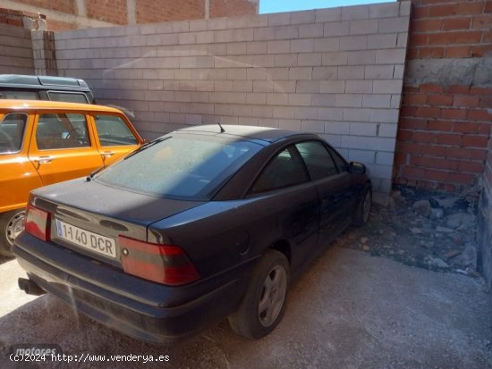 Opel Calibra 2.0 de 1995 con 175.952 Km por 2.500 EUR. en Granada