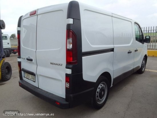 Renault Trafic FURGON 1.6 DCI 120 CV. de 2016 con 166.000 Km por 16.500 EUR. en Murcia