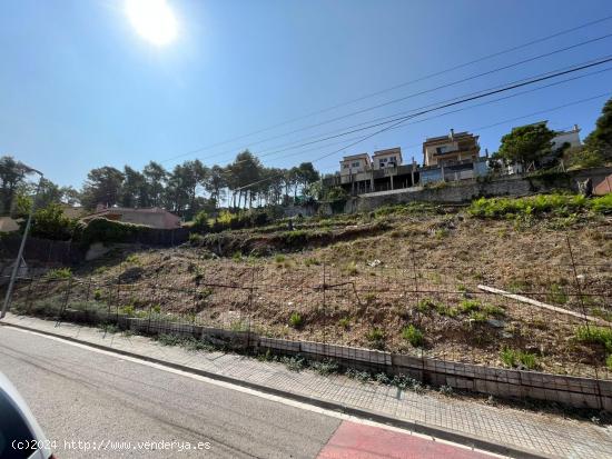 Terreno urbano en Canyelles, urbanización California - BARCELONA