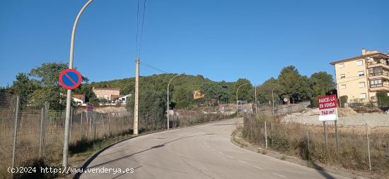 SOLAR ESQUINERO EN URB. MASIA LA FONT - TARRAGONA