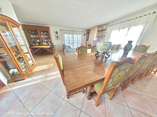 Precioso chalet con finca rústica ubicado en Santa Oliva.  RESERVADO - TARRAGONA