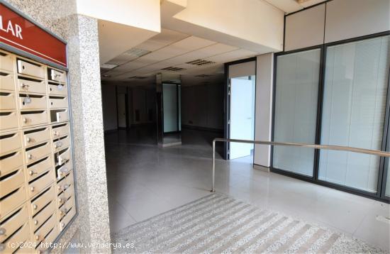 Alquiler local comercial en calle Felipe II, 1  Navas/ Barcelona - BARCELONA