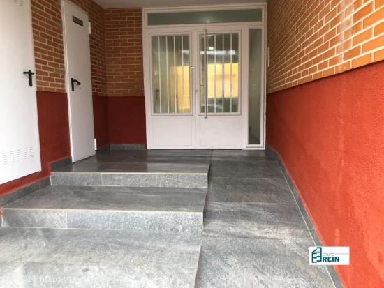 Piso en Calle Numancia espacioso y con de 2 habitaciones y 2 baños - TOLEDO