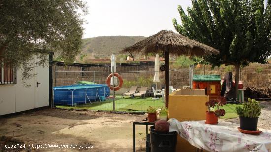 Terreno con construccion en Cañadas de San Pedro - MURCIA