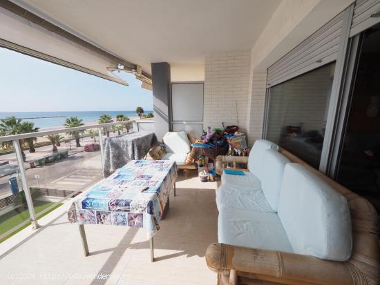 SE VENDE PISO EN CUBELLES, ZONA PLA DE SANT PERE - LES SALINES - BARCELONA