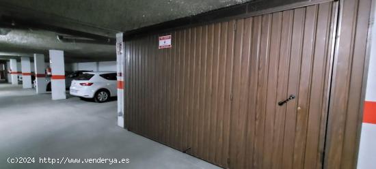 COCHERA CERRADA EN VENTA - CORDOBA