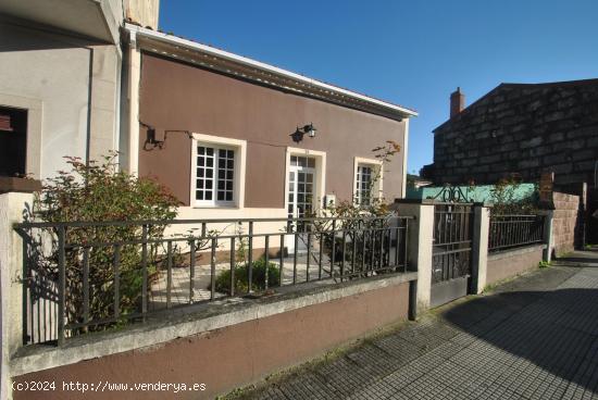 LA CASA IDEAL CON TERRENO Y CERCA DEL CENTRO - PONTEVEDRA