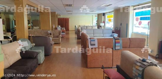 VENTA LOCAL COMERCIAL DE 592 M2. - SALAMANCA