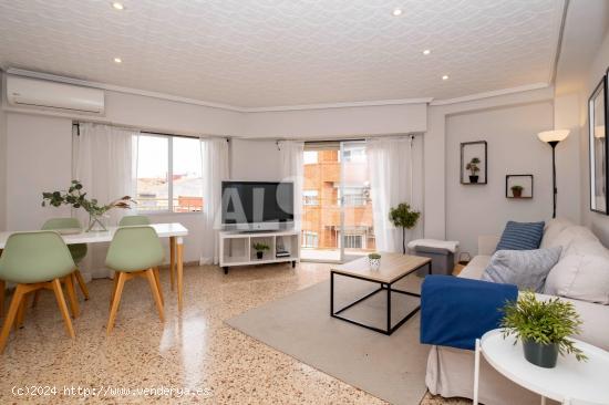  ALQUILER DE HABITACIÓN PARA ESTUDIANTES - MONCADA - VALENCIA 