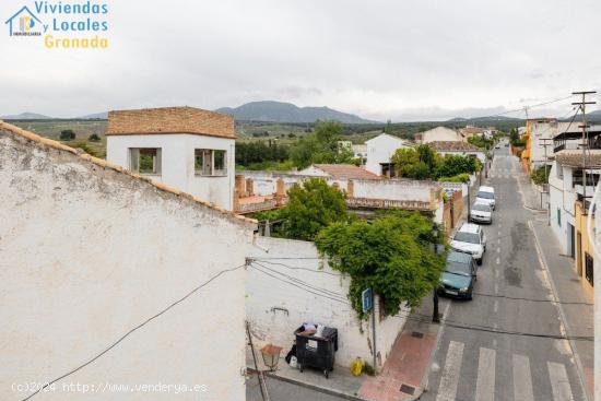 Casa en la Zubia - GRANADA