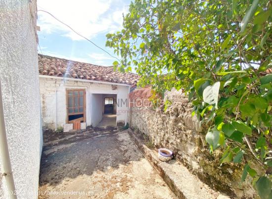 CASA CON PATIO EN VENTA EN SAN MIGUEL DEL CORJENA, ÁVILA - AVILA