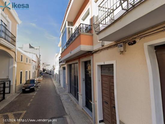 Venta de Casa Independiente en Don Benito (Badajoz) - BADAJOZ