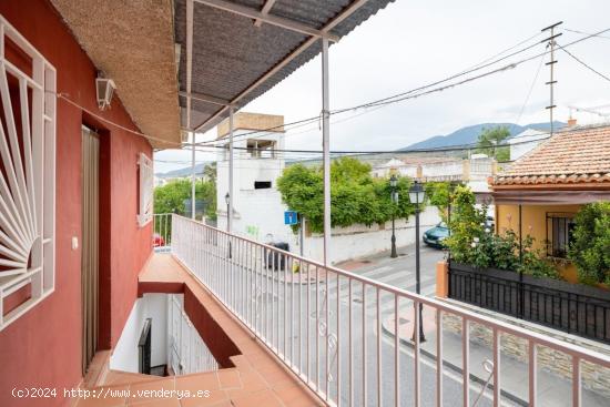 Casa en la Zubia - GRANADA