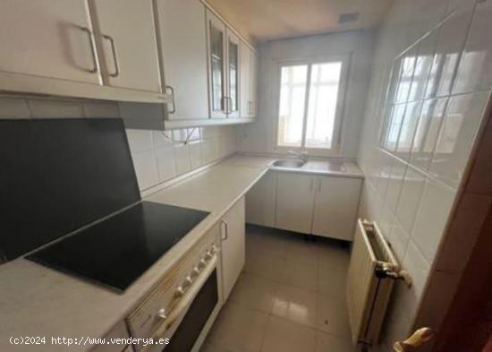 SE VENDE Chalet adosado en venta en Calle VIña De La 11, 28411, Moralzarzal (Madrid) - MADRID