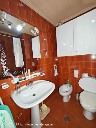 Se vende piso céntrico en Torrevieja - ALICANTE