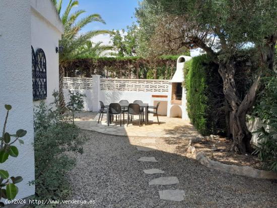 Se vende chalet en Mont-Roig del Camp! - TARRAGONA