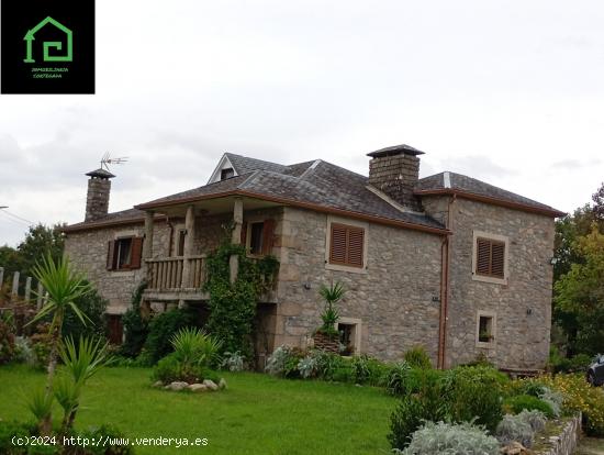 CASA MUY AMPLIA CON JARDÍN EN CATOIRA - PONTEVEDRA