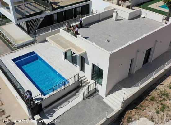 Espectacular Villa en Polop - ALICANTE