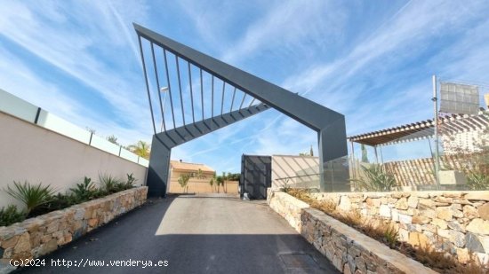 Villa en venta en Rojales (Alicante)