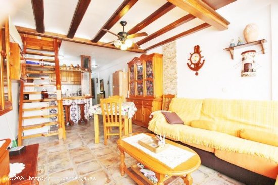 Chalet en venta en Guardamar del Segura (Alicante)