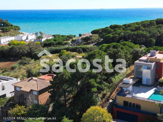 ¡Oportunidad Única! Solar con Proyecto en Sant Pol de Mar con Vistas al Mar y Playa a Pasos - BARC