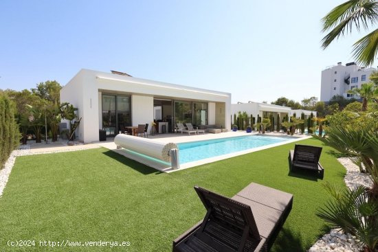  Villa en venta en San Miguel de Salinas (Alicante) 