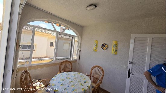 Chalet en venta en Torrevieja (Alicante)