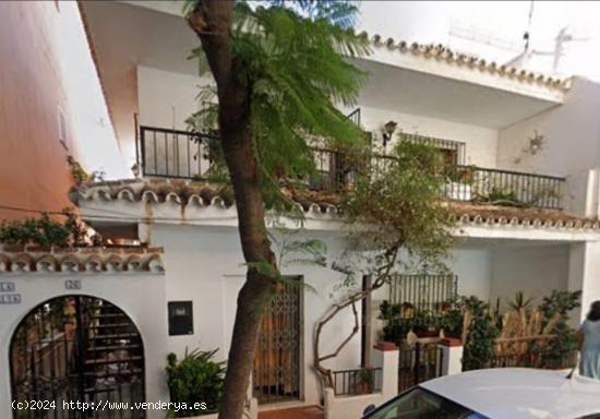  Venta de 2 casas en el centro de Fuengirola - MALAGA 