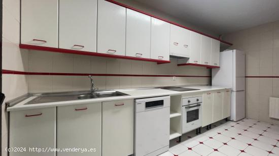 INMOBILIARIA ARBETETA ALQUILA PISO EN PLENO CENTRO DE GUADALAJARA - GUADALAJARA