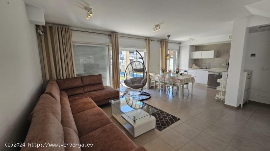 Villa en venta en Santa Pola (Alicante)