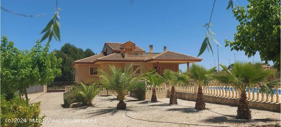 Villa en venta en Calasparra (Murcia)