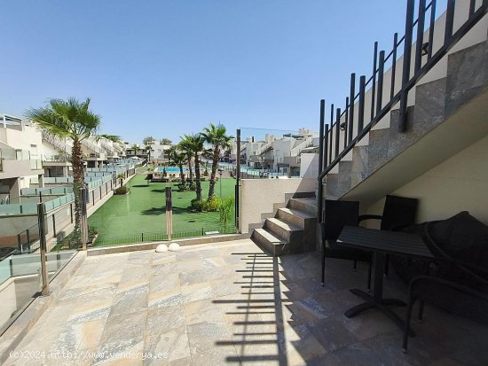  Apartamento en venta en Torrevieja (Alicante) 