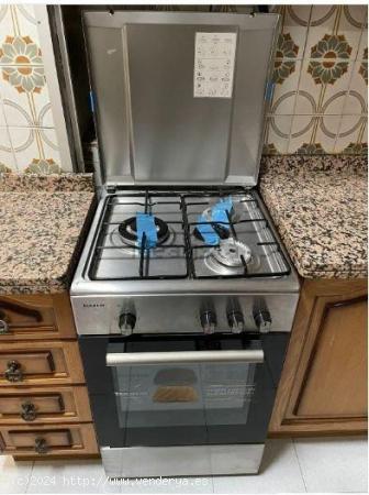 ** SE ALQUILO PISO IDEAL PARA FAMILIA Y TRABAJADORES** - GRANADA