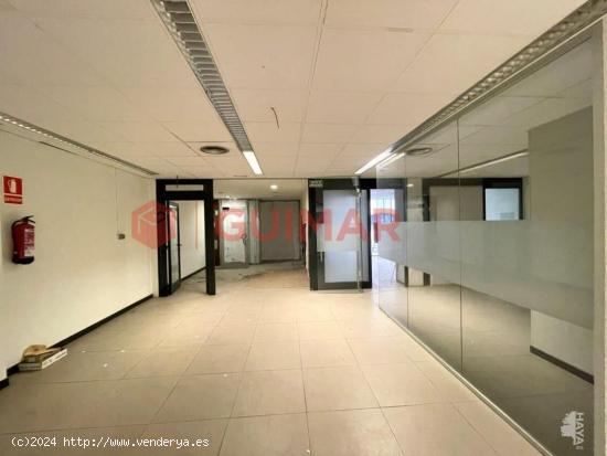 LOCAL EN VENTA O ALQUILER EN CALLE ARAGO - ESQUERRA DEL EIXAMPLE - BARCELONA