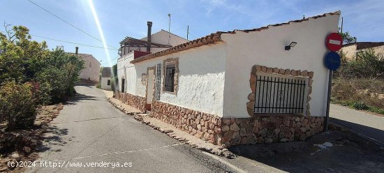 Casa en venta en Pinoso (Alicante)