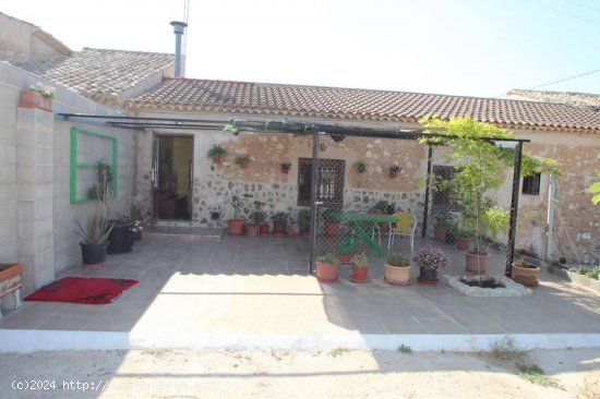 Casa en venta en Pinoso (Alicante)