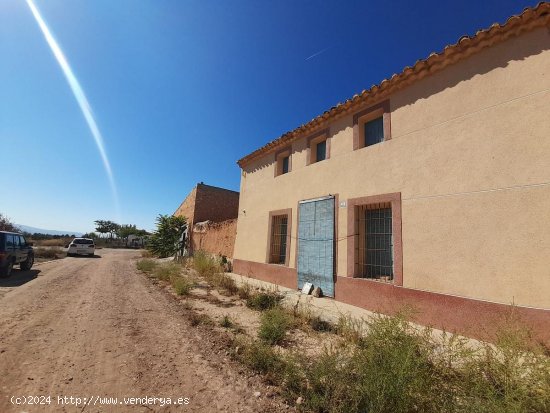  Casa en venta en Pinoso (Alicante) 