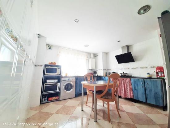 Apartamento en Casco Urbano de Estepona | CABANILLAS REAL ESTATE - MALAGA