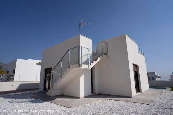 Villa en venta a estrenar en Polop (Alicante)