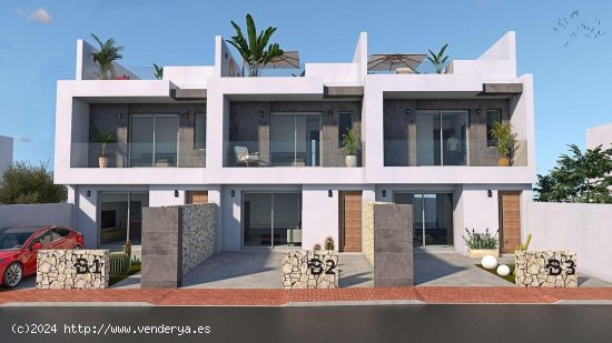 Chalet en venta a estrenar en Pilar de la Horadada (Alicante)