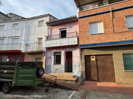  CASABANCO VENDE CASA EN MONTEHERMOSO - CACERES 