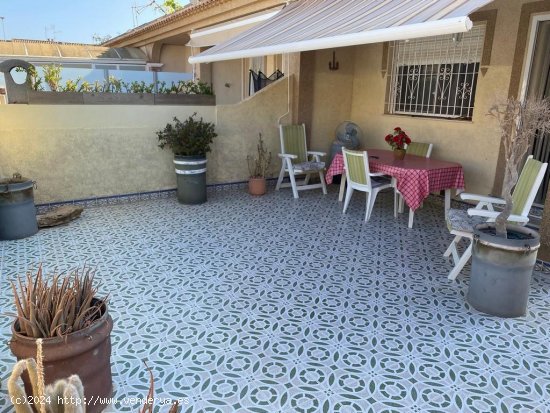 Villa en venta en Los Alcázares (Murcia)