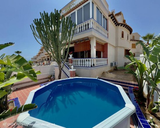 Villa en venta en Guardamar del Segura (Alicante)