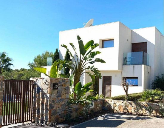  Villa en venta en Orihuela (Alicante) 